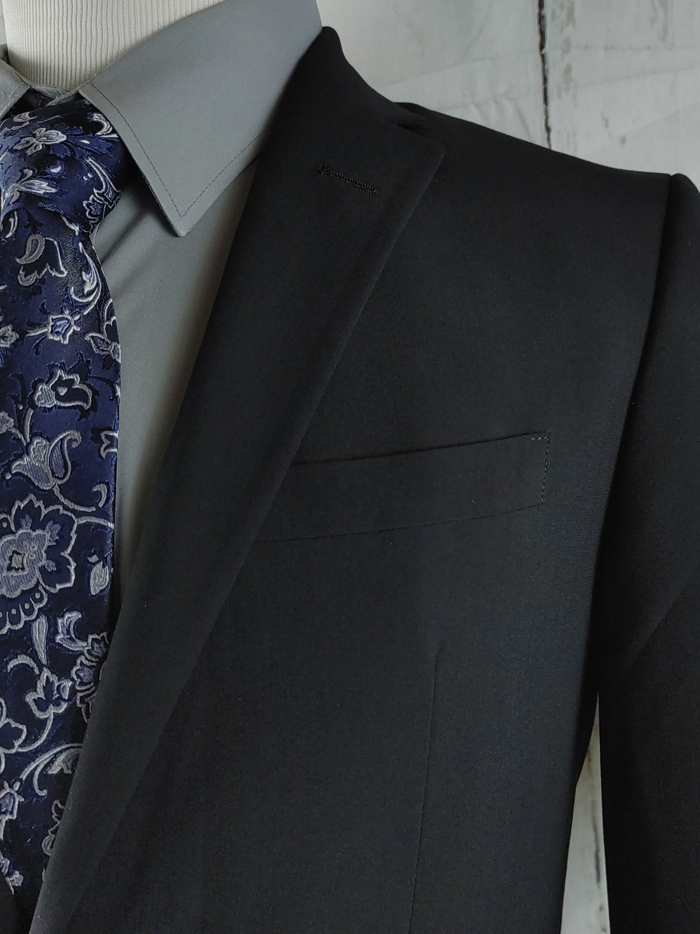 Ben Sherman Black Slim Fit Suit Jacket Size 38R - Picture 3 of 14